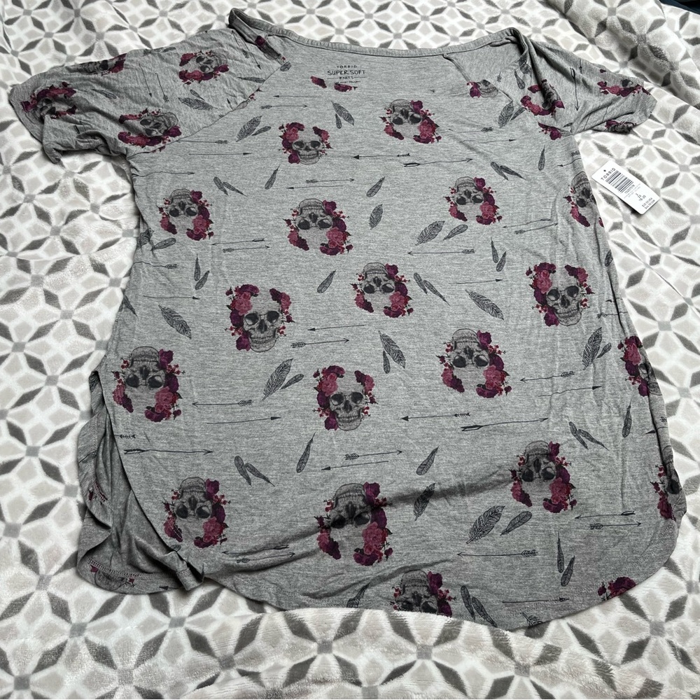 NWT Torrid Supersoft tunic. Size 2.